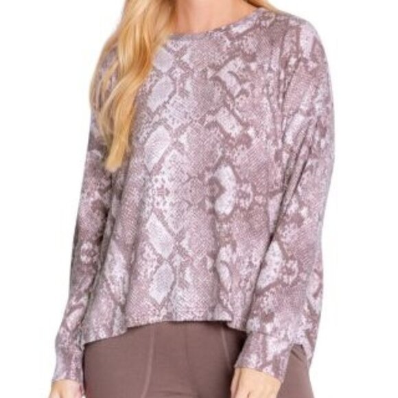 PJ Salvage Snakebite Lounge Top Long Sleeve with Hi-Low Hem Small NWT - Picture 1 of 2